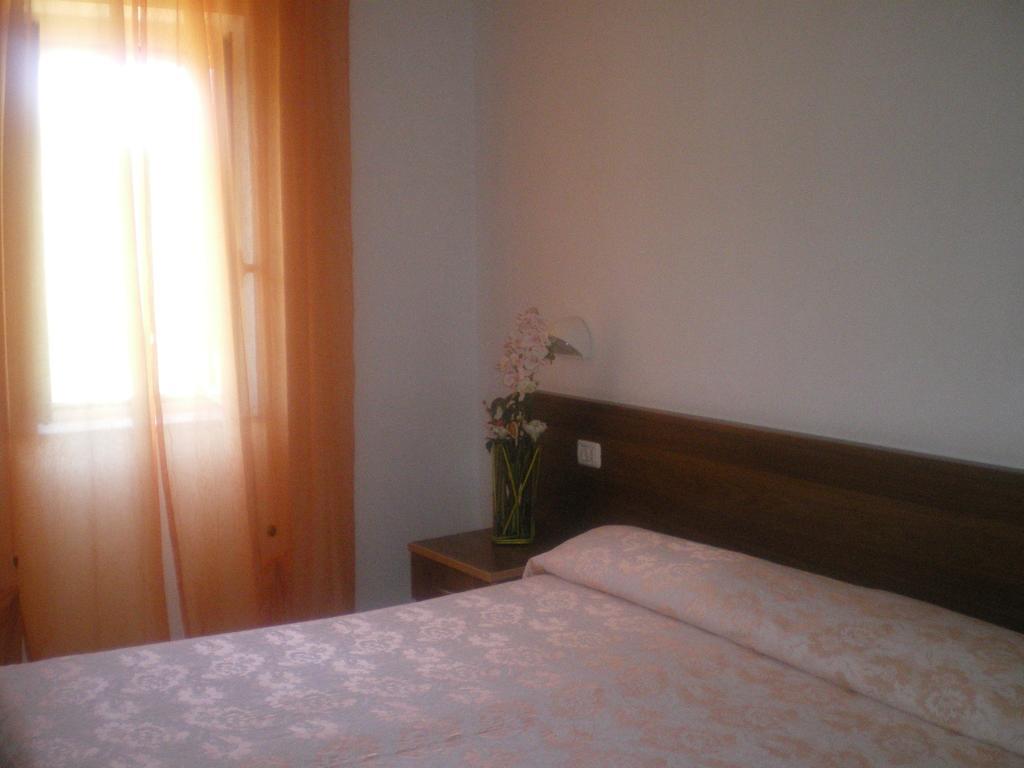 Azienda Agricola B&B Macchiaria 비에스테 객실 사진